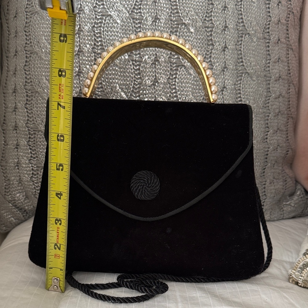 Vintage Black Velvet Clutch Pearl Handle Evening Bag Top Handle 50s 60s - Picture 5 of 9